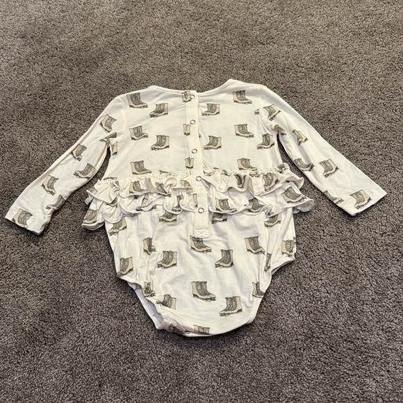 Kate Quinn Ice Skate Double Ruffle Bubble - Picture 5 of 5